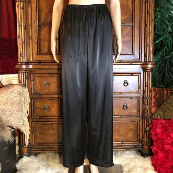 Jones New York Black Satin Logo Pajamas - Picture 5 of 12